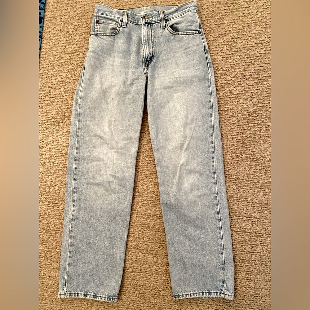 Acid wash Levi’s Premium jeans in great condition!